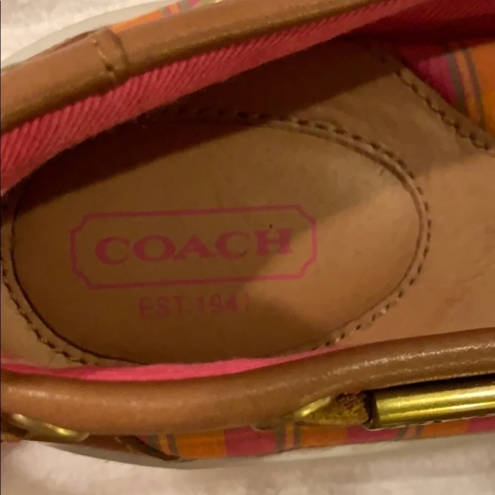 Coach Women’s top sliders. Size 9M. Fun colors!​​​​​​​​​​​​​​​​​​​​​​